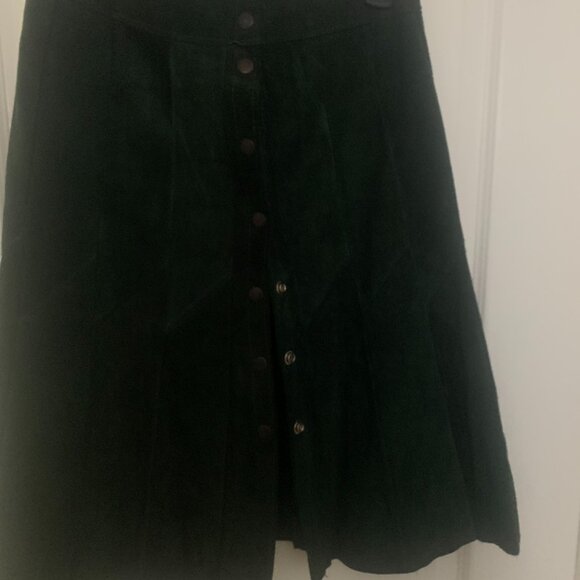 Suede suit - Picture 7 of 11